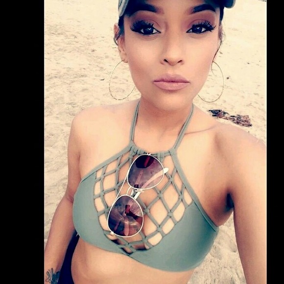 Meet your Posher, Tati - Picture 1 of 1